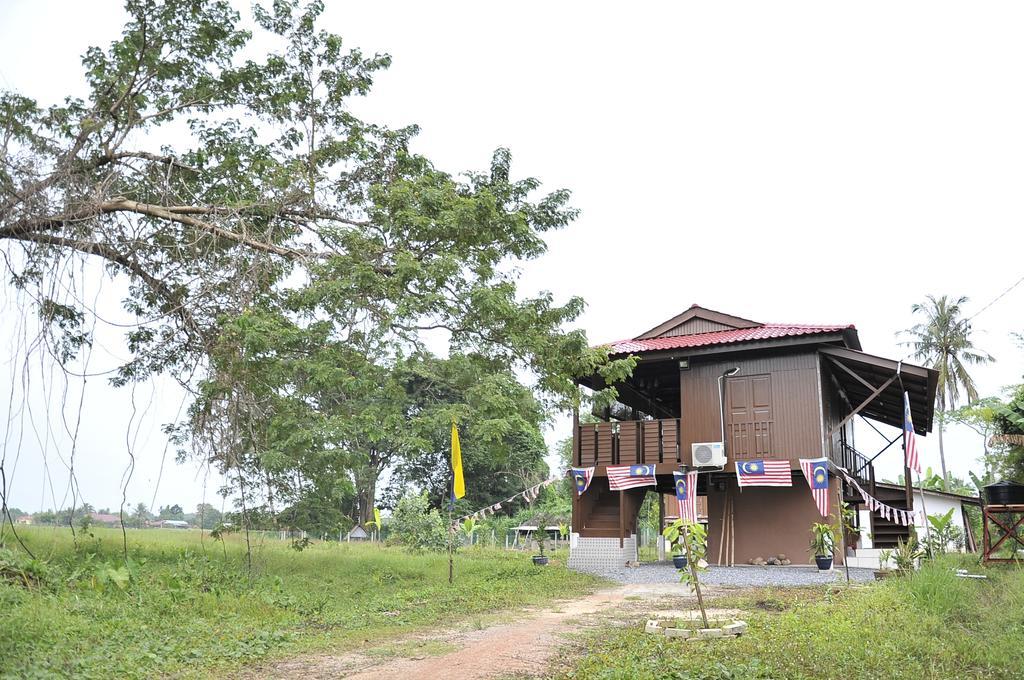 Kejora Homestay Kangar Exterior foto