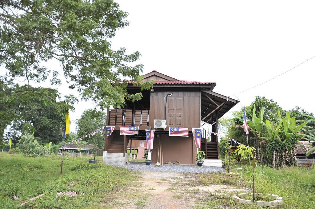 Kejora Homestay Kangar Exterior foto